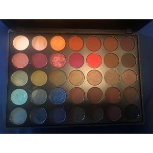 eyeshadow pallete